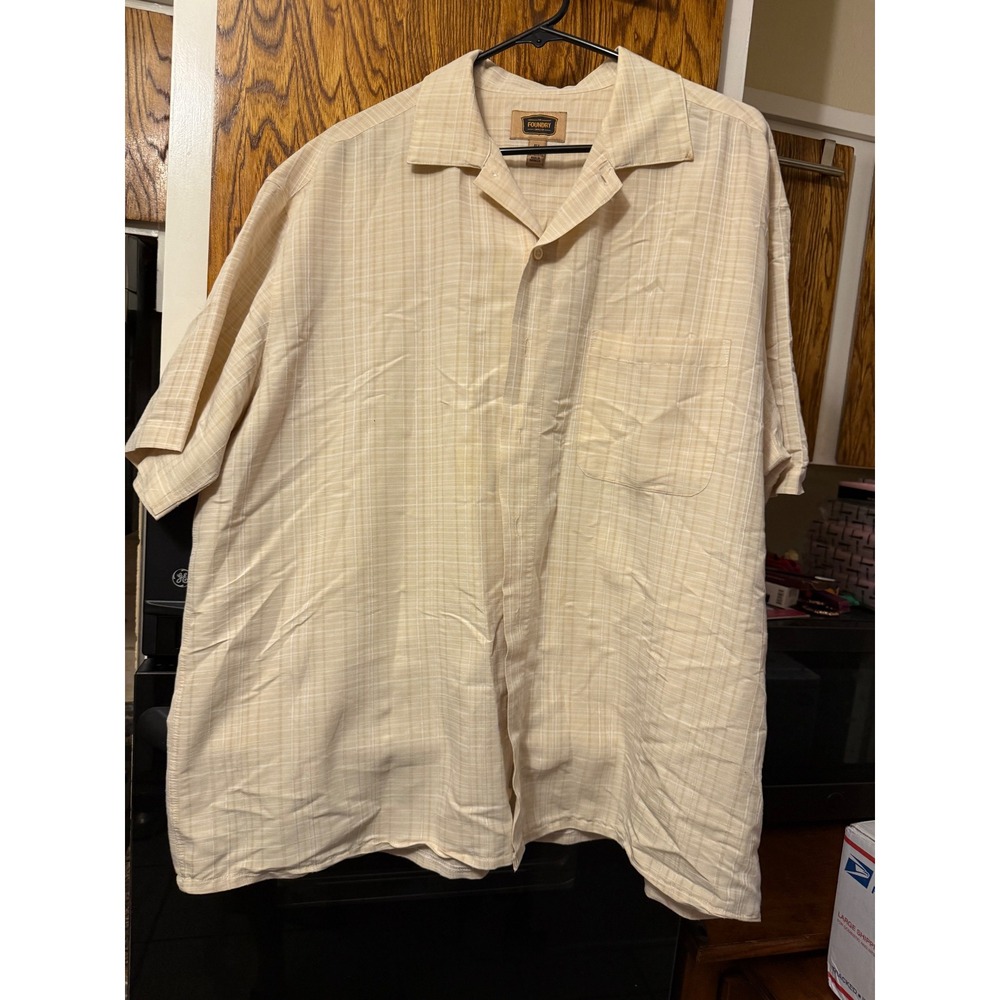 Foundry Supply Co Mens XLT Cream Tan Plaid‎ Short Sleeve Button Up Shirt Rayon